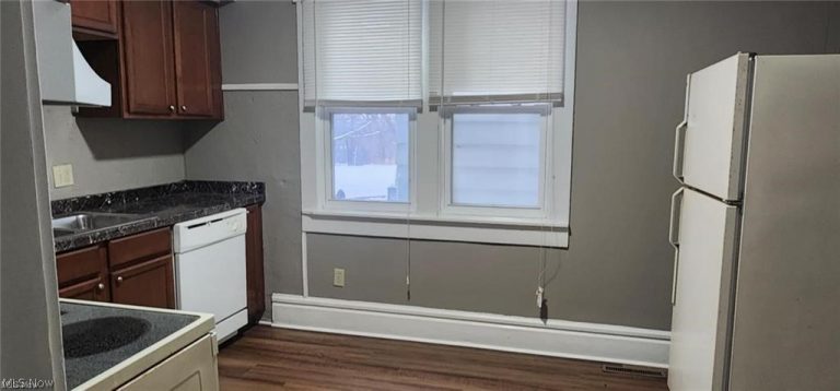244 Arch Street, Akron, OH - Photo 6