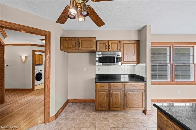 441 Shannon Drive, Wadsworth, OH - Photo 8