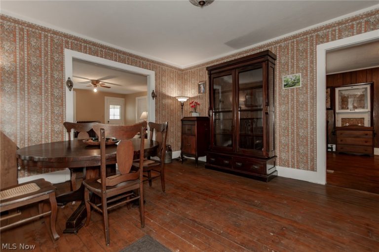 17397 Chagrin River Road, Chagrin Falls, OH - Photo 4