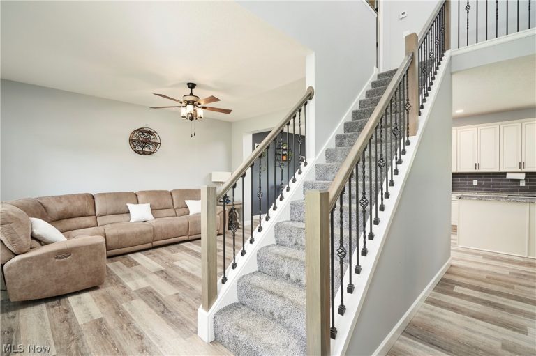 9233 Beatty Street, Massillon, OH - Photo 2