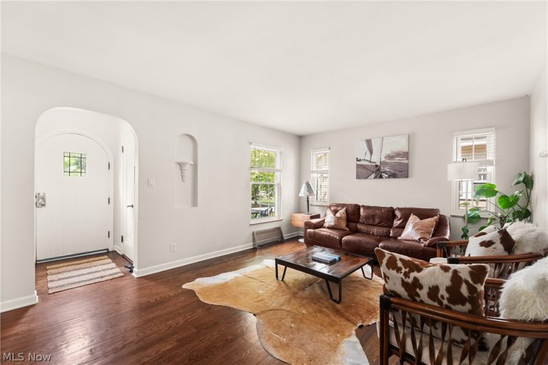 3425 159th Street, Cleveland, OH - Photo 5