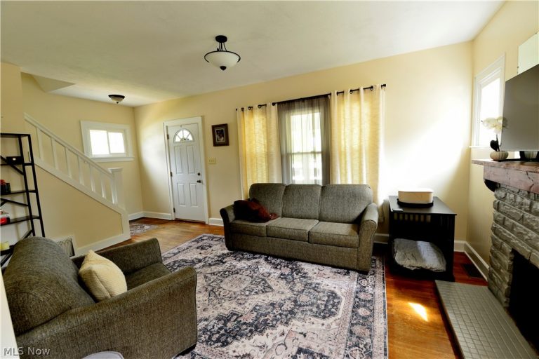 410 Moody Street, Akron, OH - Photo 8