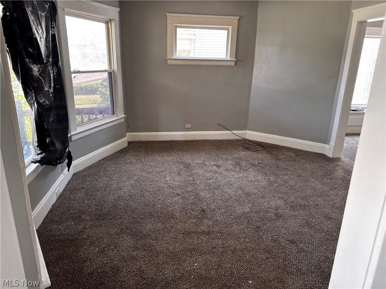 13414 Shaw Avenue, East Cleveland, OH - Photo 5
