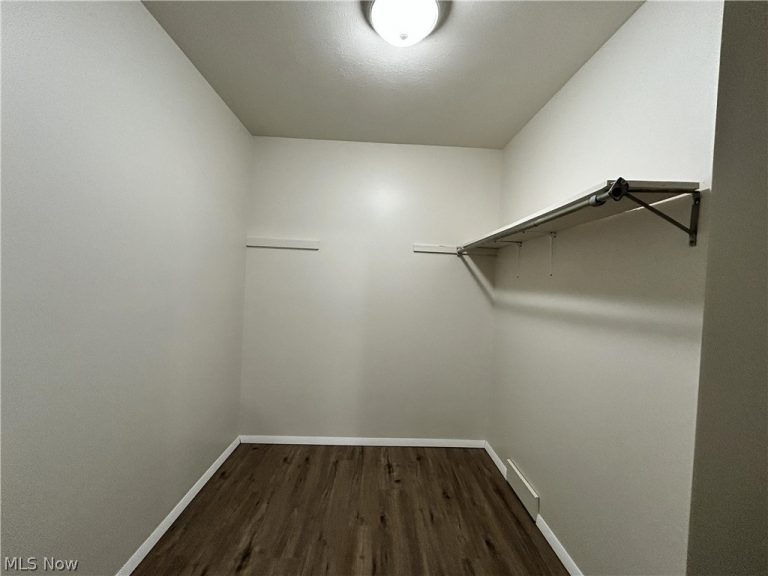 200 Fernwood Road #16, Wintersville, OH - Photo 8