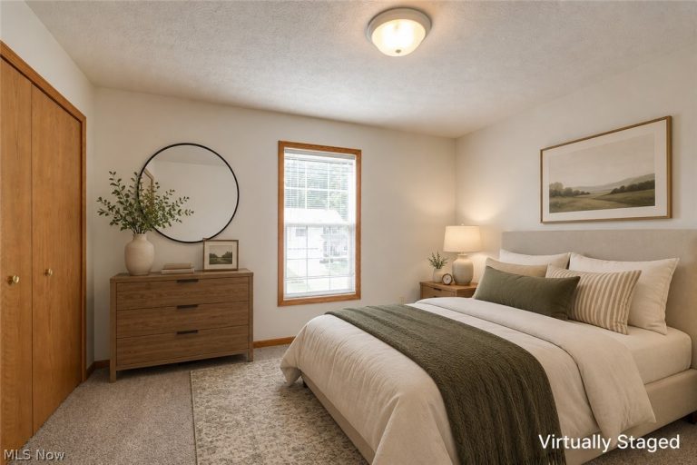 3061 Dover Drive, Akron, OH - Photo 4