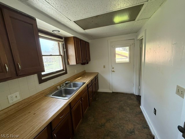 128 Sayers Avenue, Niles, OH - Photo 6