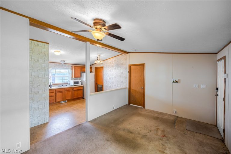 2700 Brookpark Road #101, Cleveland, OH - Photo 4