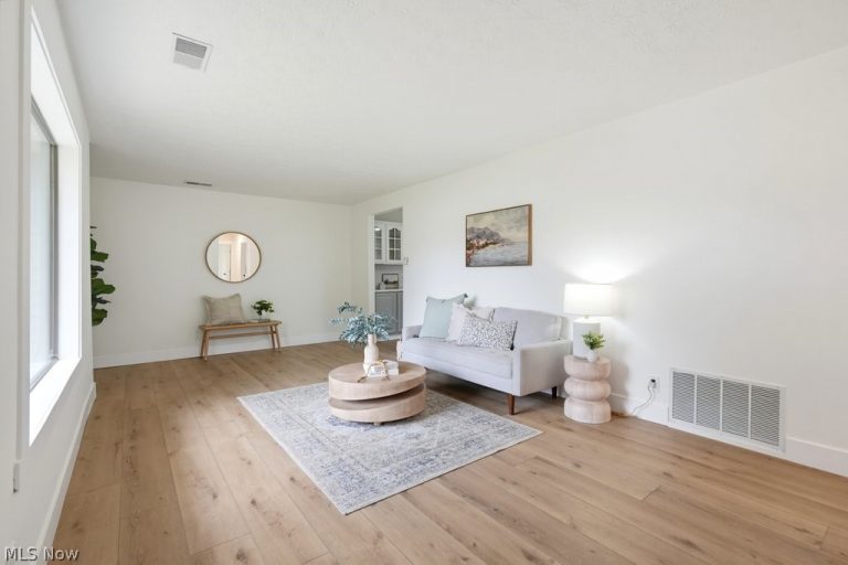 2953 Prior Road, Coventry, OH - Photo 4