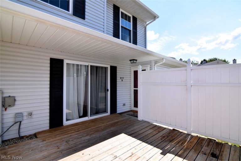 8117 Puritan Drive #B, Mentor, OH - Photo 5