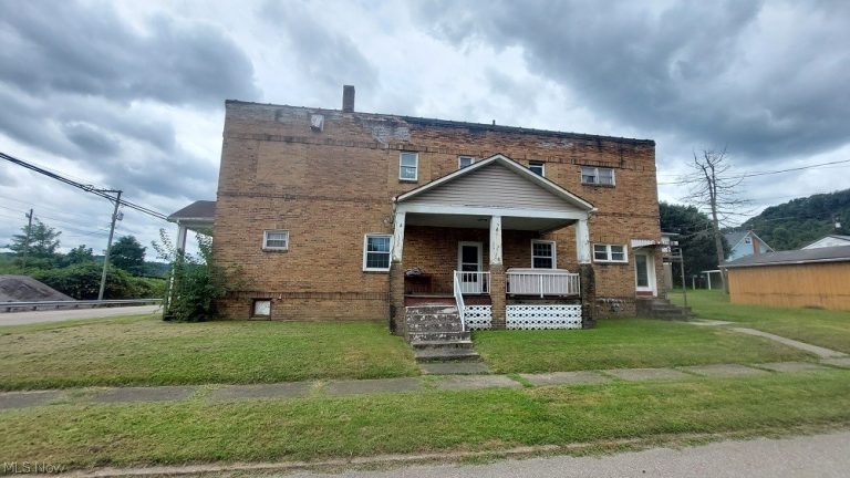 112 WOODMONT AVENUE Avenue #3, Steubenville, OH, 43952