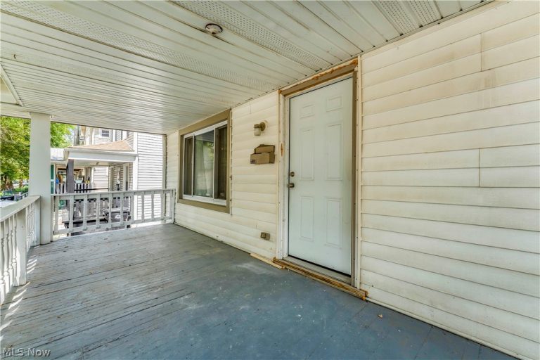 2153 106th Street, Cleveland, OH - Photo 3