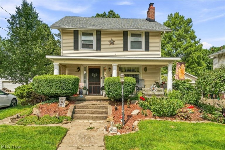 7979 Oakdale Street, Massillon, OH - Photo 2