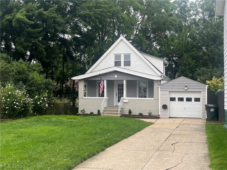 4420 Torrington Avenue, Parma, OH - Photo 3