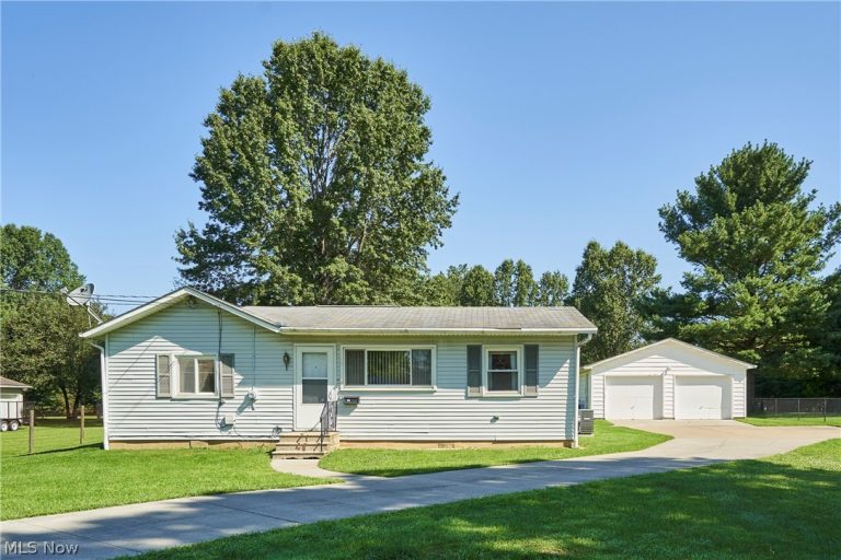 1121 Eastwood Avenue, Tallmadge, OH, 44278
