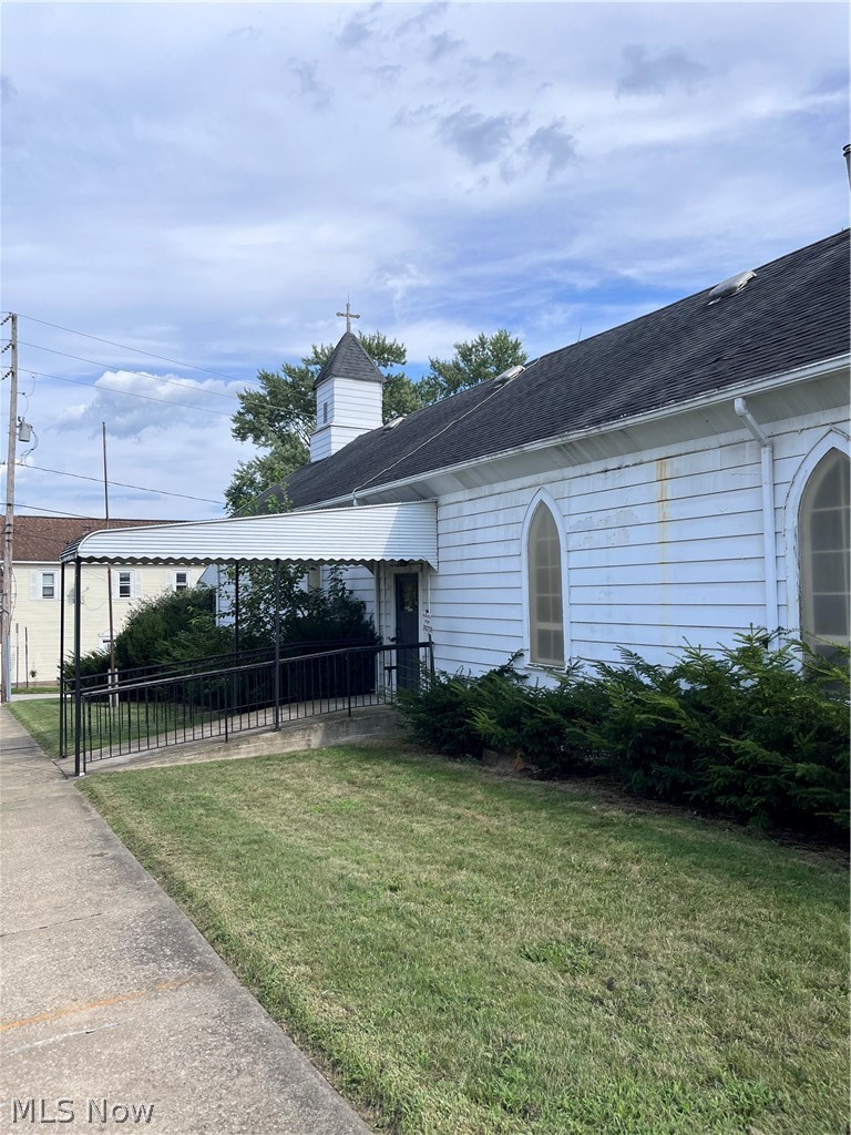 122 21st Street, Barberton, OH, 44203