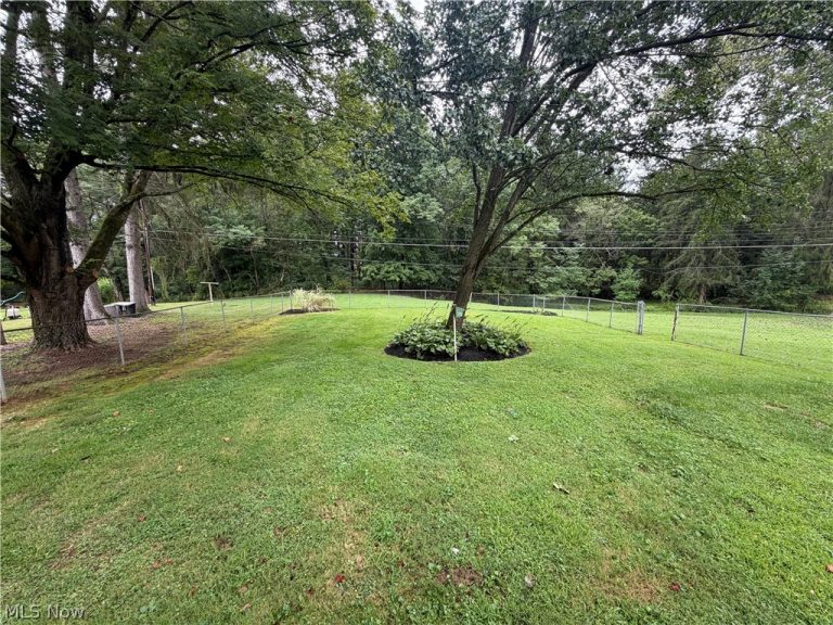 3669 Kay Drive, Zanesville, OH - Photo 3