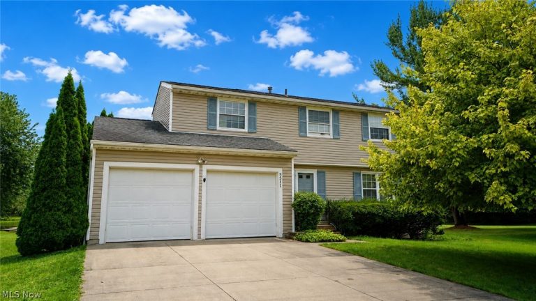 5511 Pond Court, Stow, OH, 44224