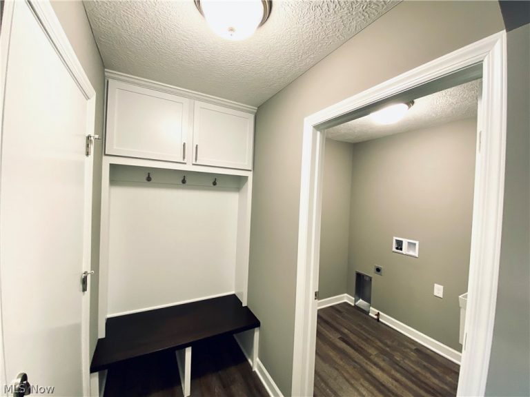 3471 Wicker Street, Canton, OH - Photo 5