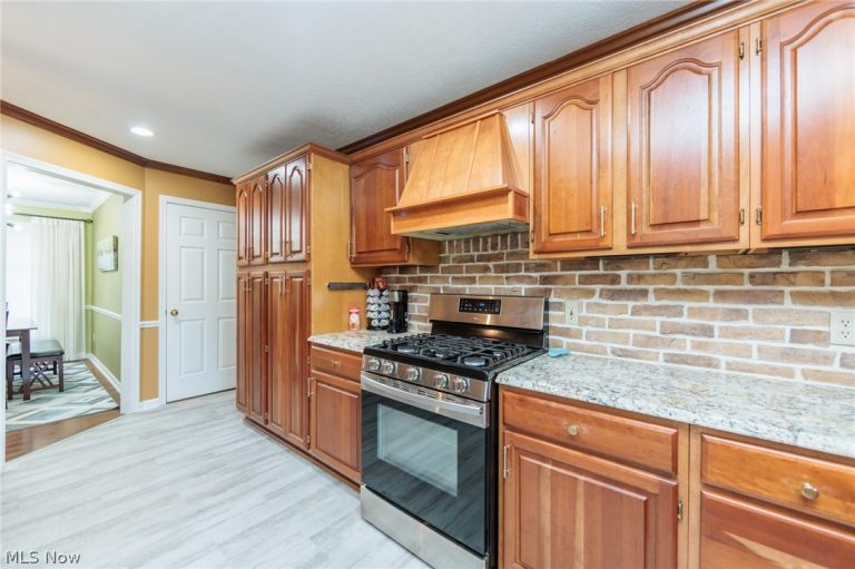 2012 21st Street, Cuyahoga Falls, OH - Photo 5
