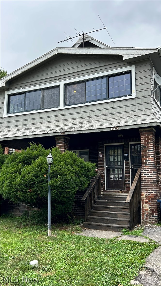 16122 Greyton Road, East Cleveland, OH - Photo 2
