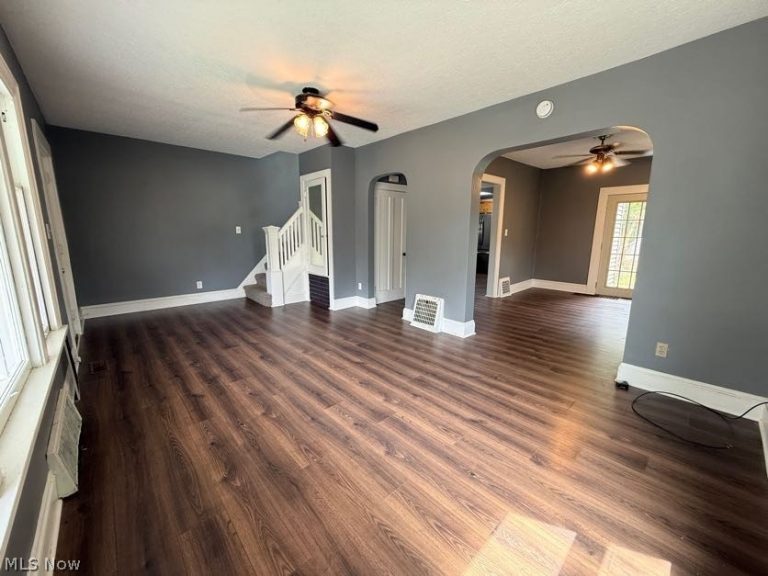 1467 Beardsley Street, Akron, OH - Photo 6