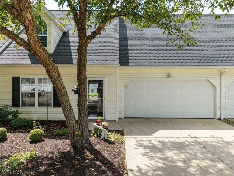 70 High Point Drive #78, Medina, OH - Photo 2