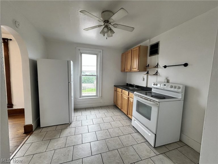 2520 Sunset Boulevard, Steubenville, OH - Photo 4