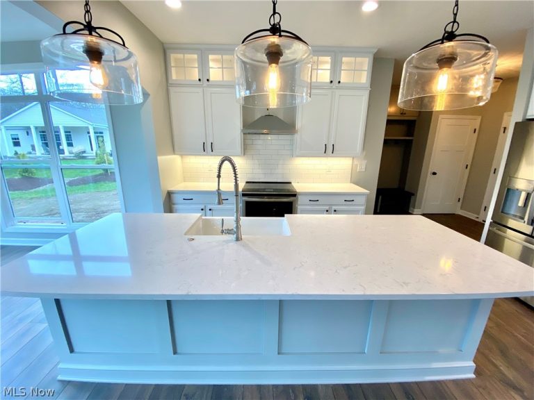 3447 Wicker Street, Canton, OH - Photo 8