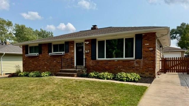 1211 Eric Lane, Cleveland, OH, 44109