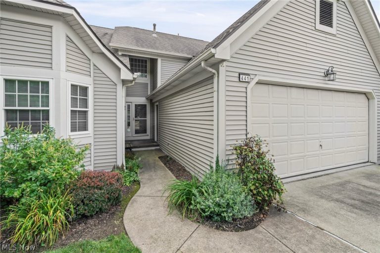 441 Shannon Drive, Wadsworth, OH - Photo 3