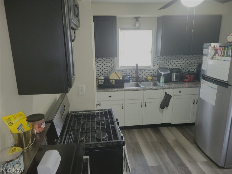 4433 156th Street, Cleveland, OH - Photo 8