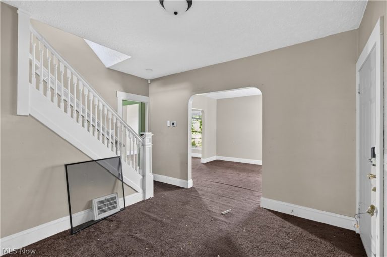 893 75th Street, Cleveland, OH - Photo 5