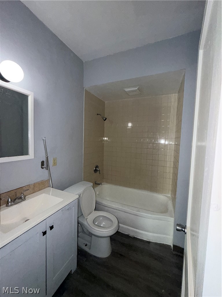 11721 Hamlen Avenue ##DN, Cleveland, OH - Photo 8