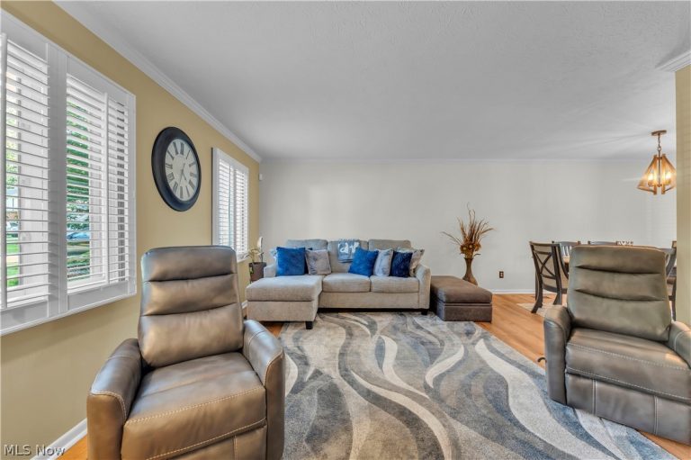 23694 Samuel Drive, Euclid, OH - Photo 6