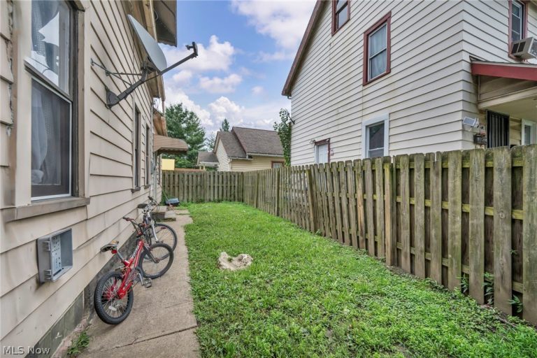 2259 67th Street, Cleveland, OH - Photo 5
