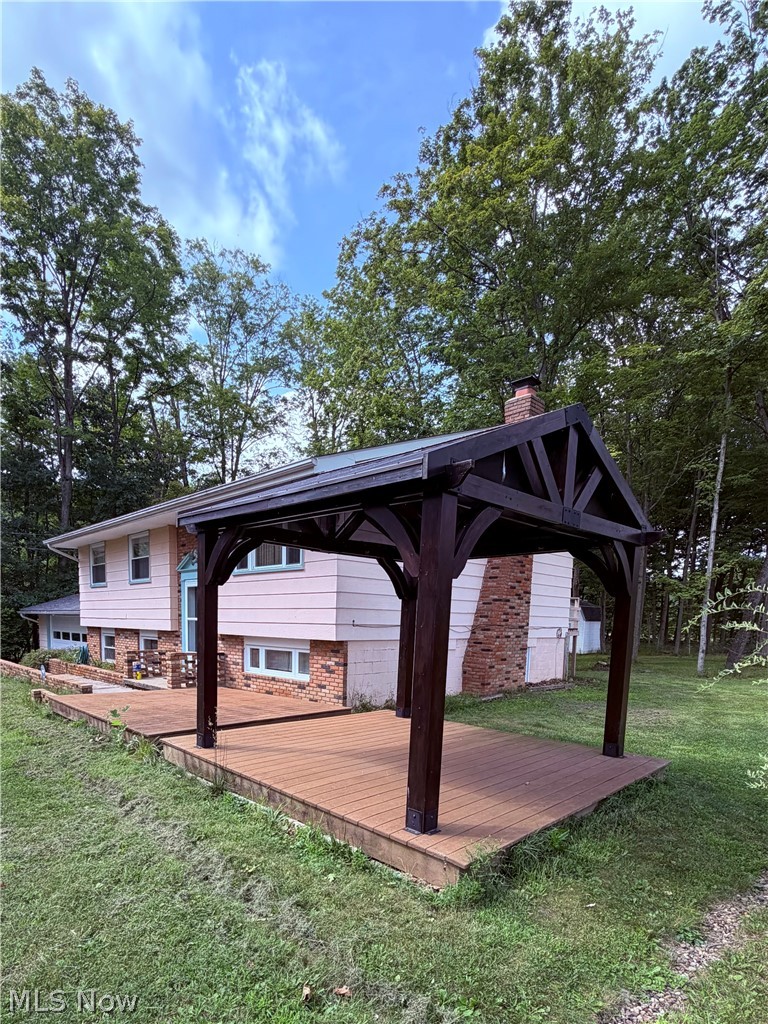 9299 Gilbert Road, Ravenna, OH - Photo 4
