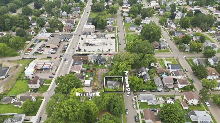 820 Parkview Street, Massillon, OH - Photo 4