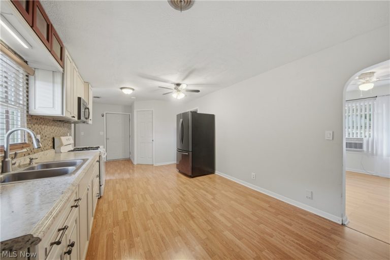 3121 3rd Street, Canton, OH - Photo 4
