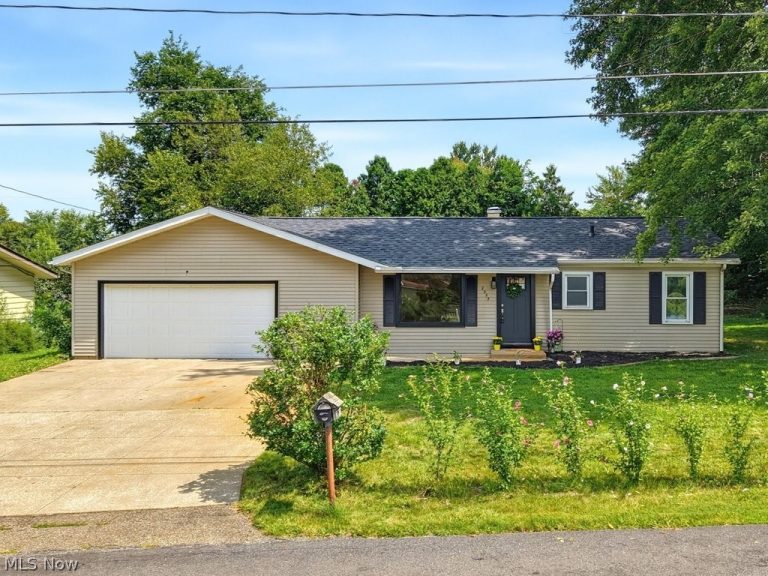 2953 Prior Road, Coventry, OH, 44319