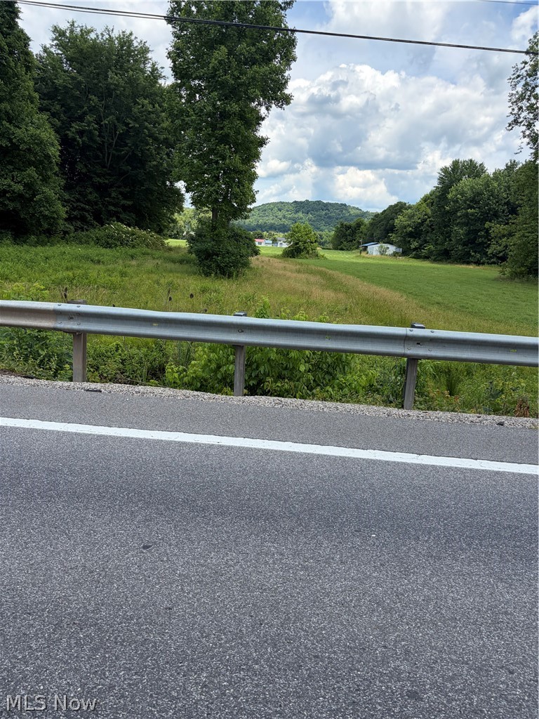 582 Virginia, Waverly, WV - Photo 2