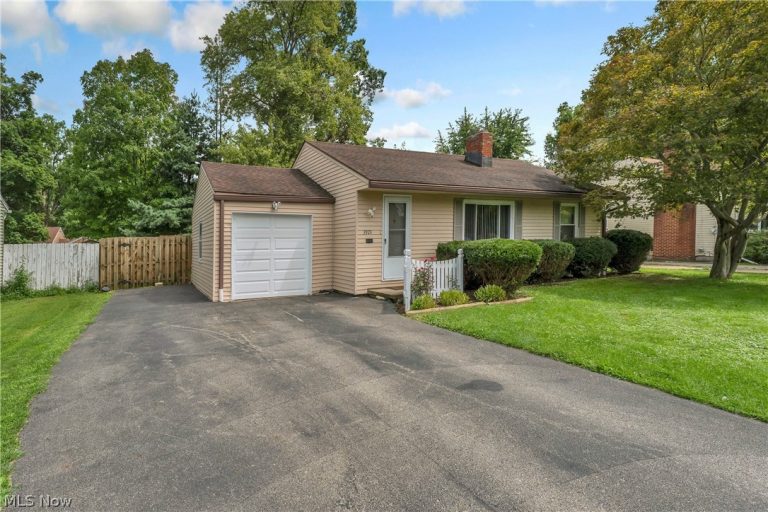 3923 Arden Boulevard, Boardman, OH - Photo 3