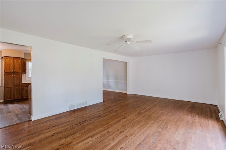 30223 Chatham Point Drive, Bay Village, OH - Photo 6