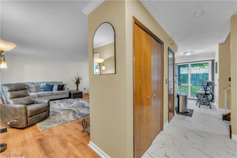 23694 Samuel Drive, Euclid, OH - Photo 5