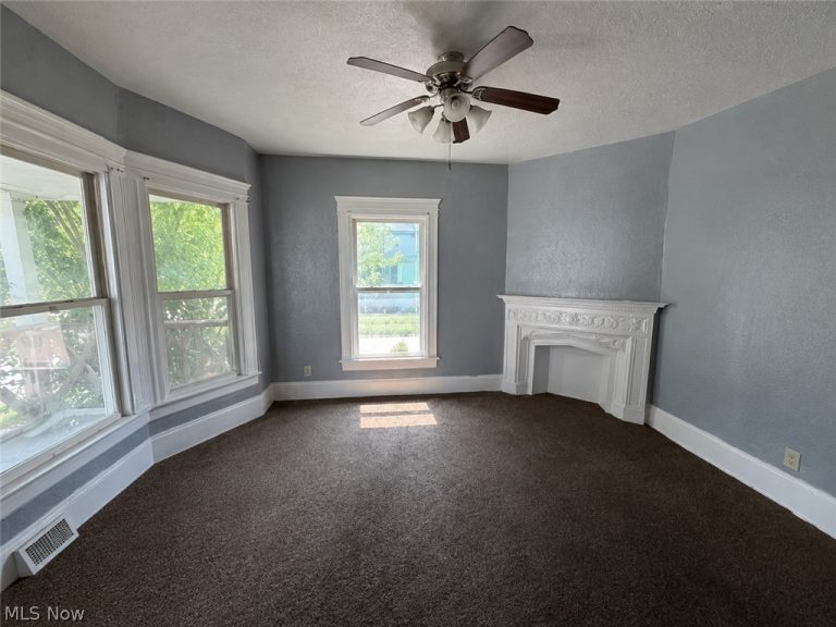 2092 95th Street, Cleveland, OH - Photo 2