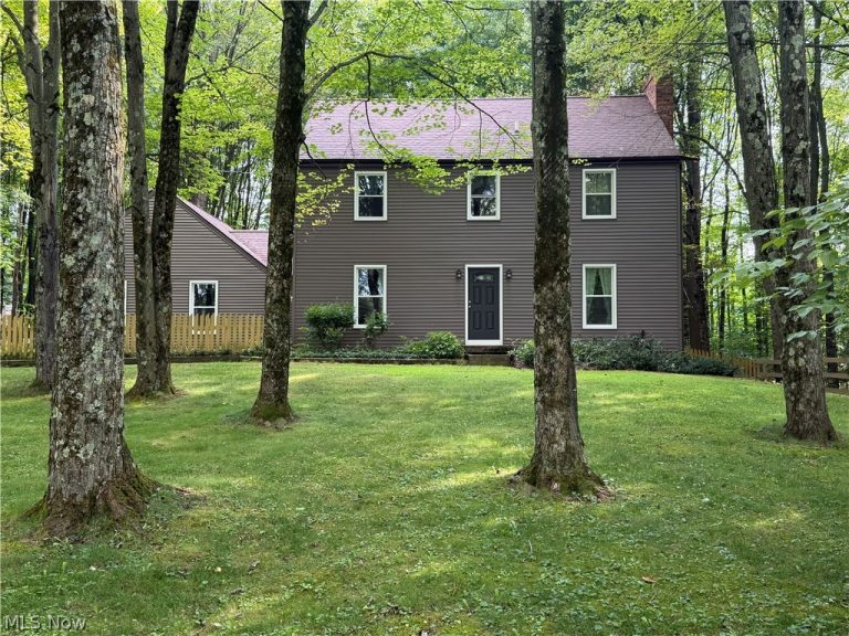 7342 Hubbard Bedford Road, Hubbard, OH, 44425