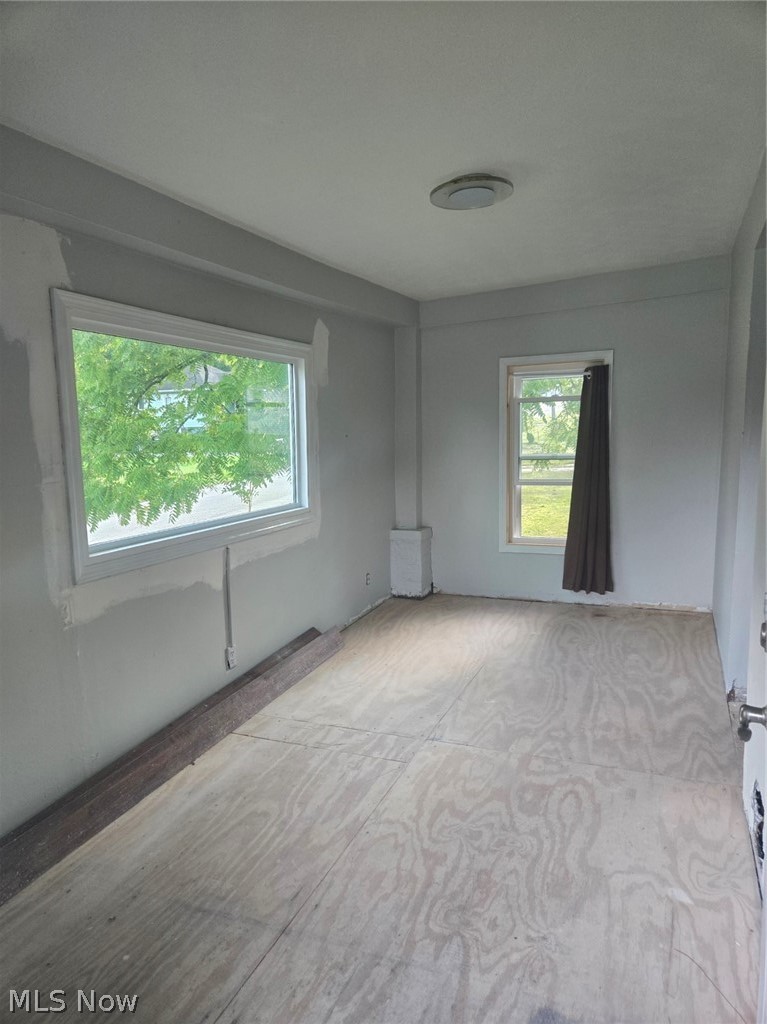 2838 Draper Street, Warren, OH - Photo 8
