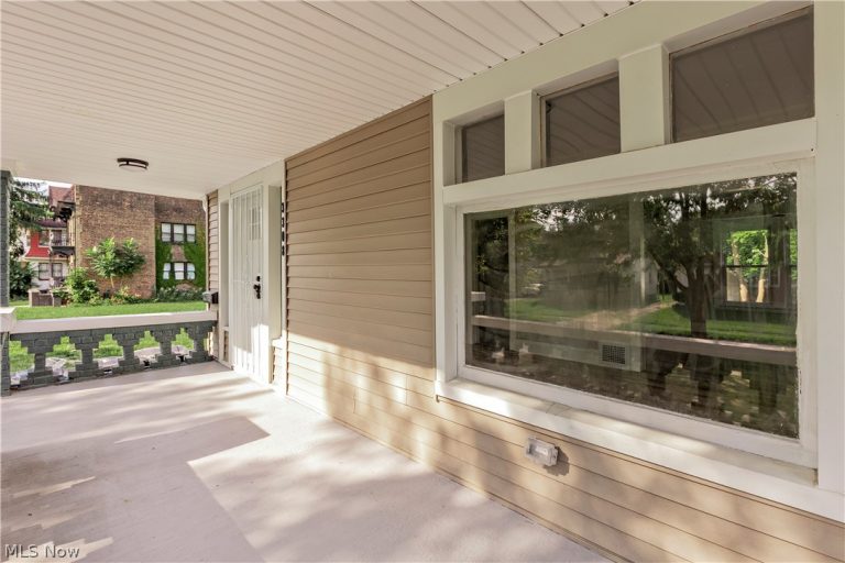 3308 139th Street, Cleveland, OH - Photo 3
