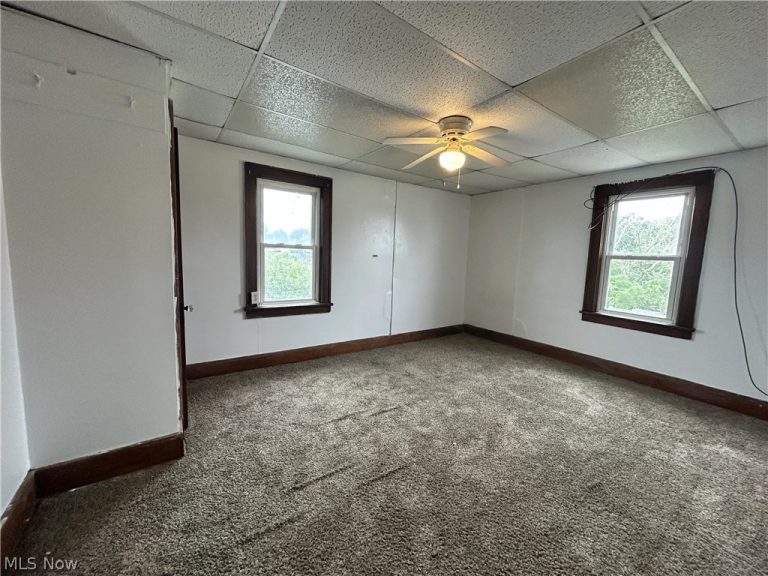 2520 Sunset Boulevard, Steubenville, OH - Photo 8