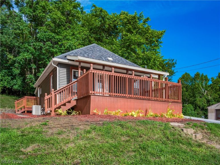 2695 Linden Avenue, Zanesville, OH, 43701