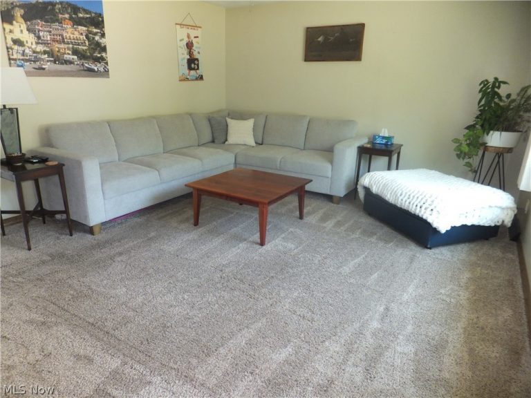 1211 Eric Lane, Cleveland, OH - Photo 2